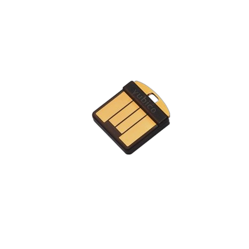 Mały czarny klucz bezpieczeństwa YubiKey 5 Nano z wtykiem USB-A, kompaktowa konstrukcja ze złotymi stykami, napis yubico