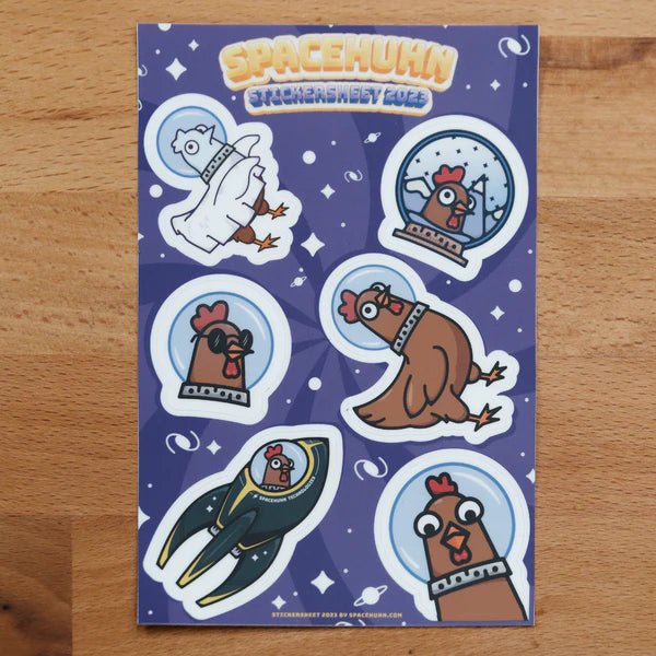 Arkusz wlepek Spacehuhn 2023 z sześcioma naklejkami kurczaków w kosmicznych hełmach