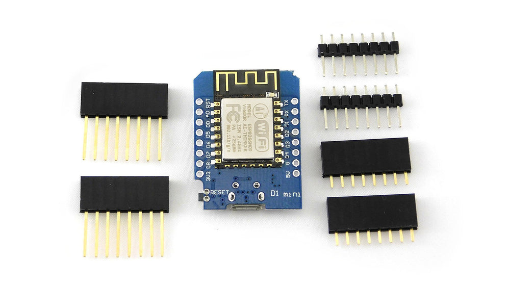 Zawartość zestawu Wemos D1 mini - niebieska płytka z modułem ESP8266MOD AI-Thinker oraz listwy goldpin męskie i żeńskie do lutowania