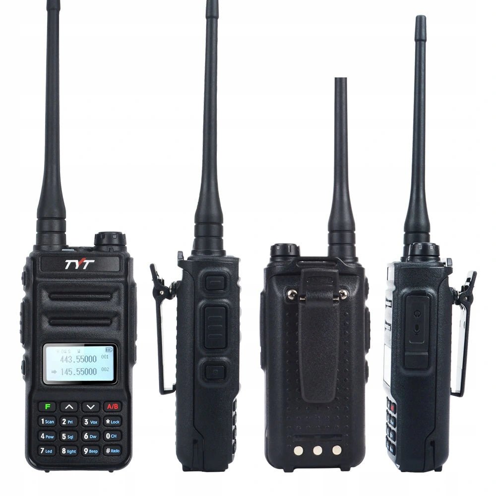 Radiotelefon TYT TH-UV88 5W pokazany z czterech stron - przód, bok z przyciskiem nadawania, tył z klipsem i stykami oraz drugi bok, na białym tle