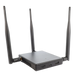 WiFi Pineapple Mark VII - černé zařízení se třemi anténami; vpředu přepínač, USB-C a port USB-A