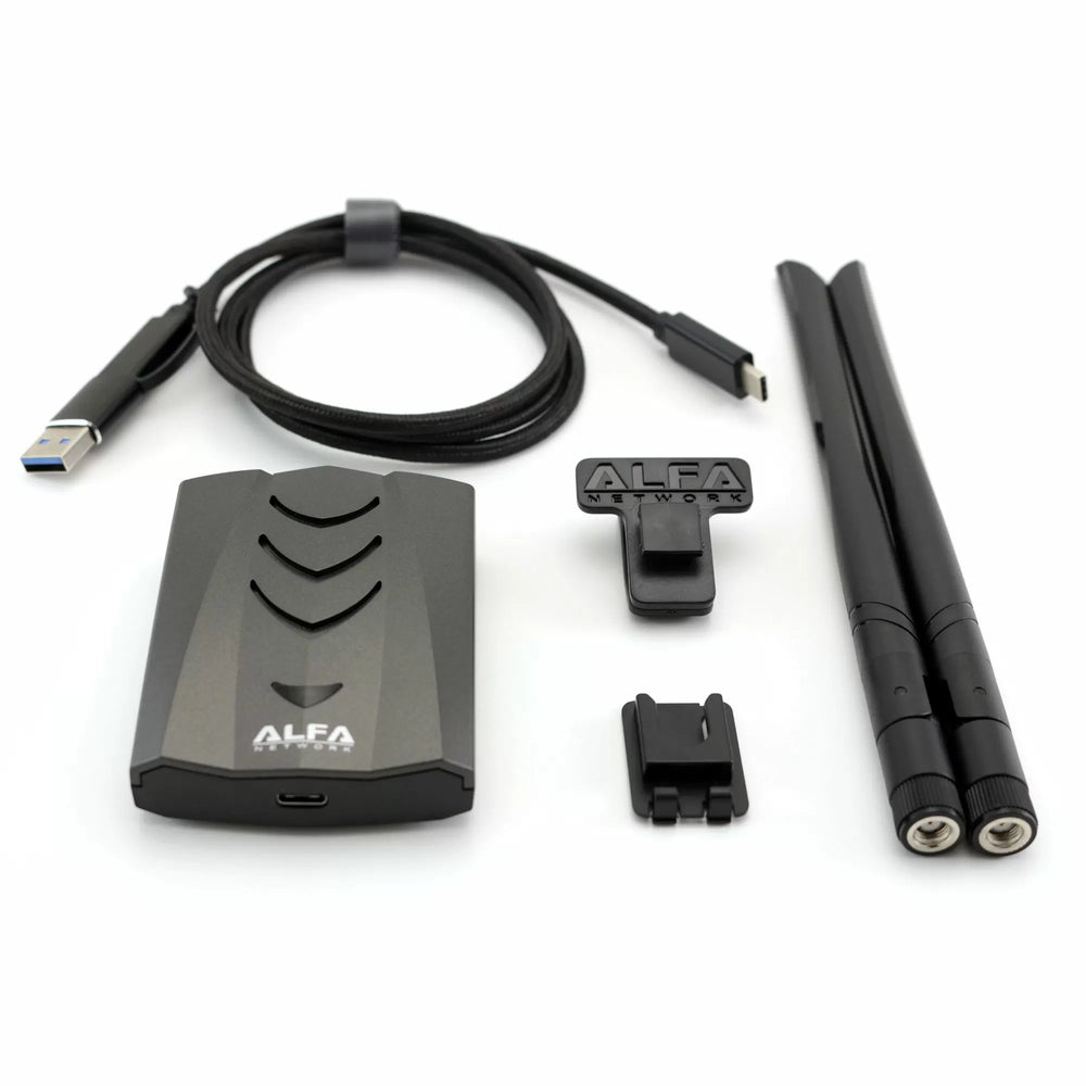 Комплектация Alfa AWUS036ACH-C AC1200 - USB-C адаптер, кабель USB-A/USB-C 2-в-1, две антенны с высоким усилением, крепление ALFA и клипса