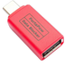 Czerwony adapter PortaPow gen. 3 Data Blocker USB-C do A - bloker transferu danych z wtykiem USB-C i gniazdem USB-A, na białym tle