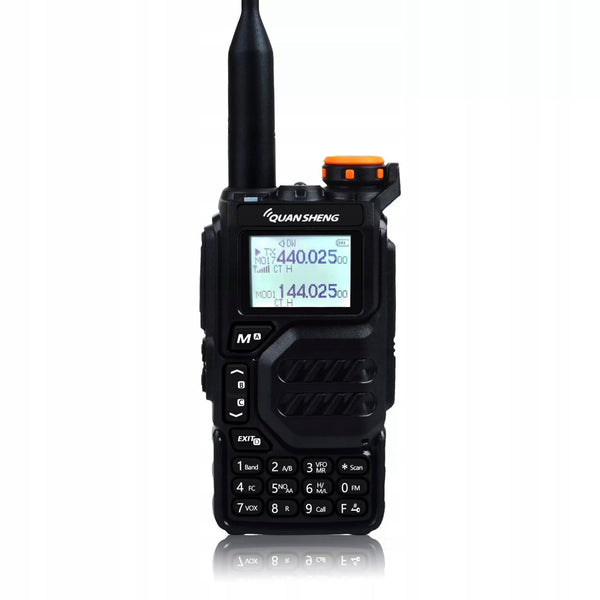 Radiotelefon Quansheng UV-K5, przód z wyświetlaczem dwuzakresowym, klawiaturą i anteną