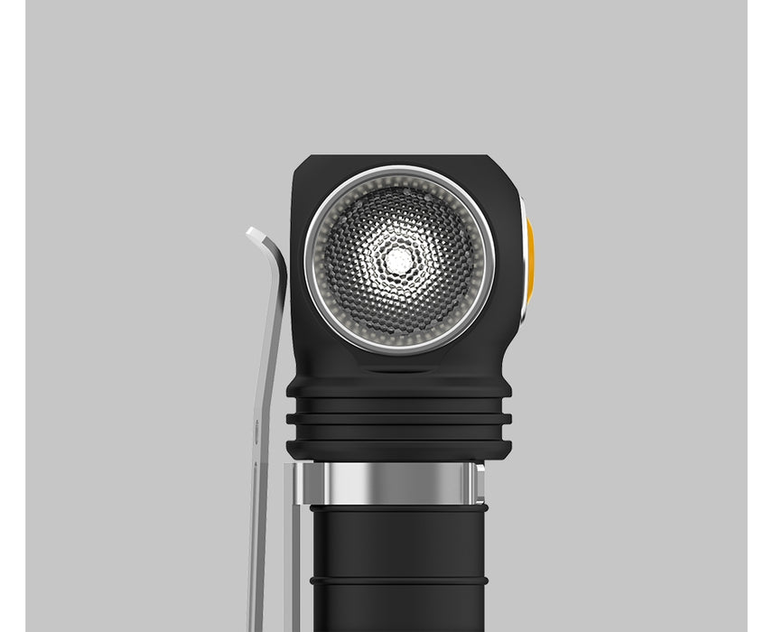 Фонарь Armytek Wizard C1 Pro Magnet USB белый